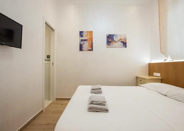 Marconi Design - 4 Fermate Dal Colosseo 3*